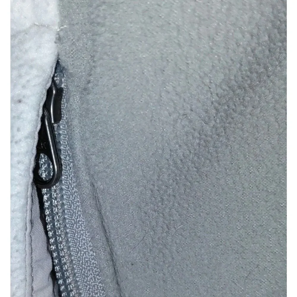 The North Face Gray White/Ivory Fleece Zip Up Jacket Size Medium *Pocket Hole